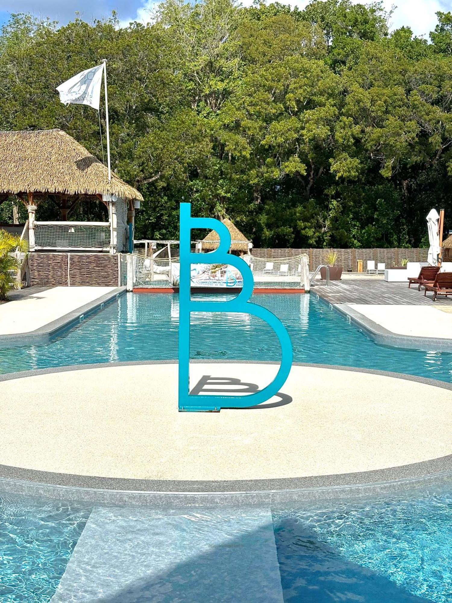 Bungalow La Kawannaise - Piscine, Terrasse, Plage Grand-Bourg  Buitenkant foto